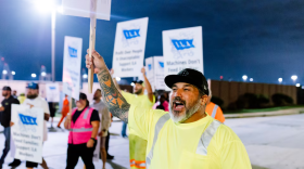 
Union members with the International Longshoremen’s Association and Local 333 strike outside the Dundalk Marine Terminal on Tuesday morning. (Wesley Lapointe/for The Baltimore Banner)