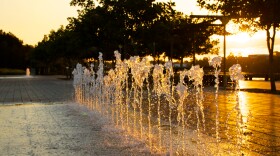 Water fountain at Newington Armory. Photo by Wyncliffe, (CC0) Public Domain via Flickr.