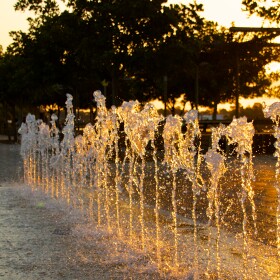 Water fountain at Newington Armory. Photo by Wyncliffe, (CC0) Public Domain via Flickr.